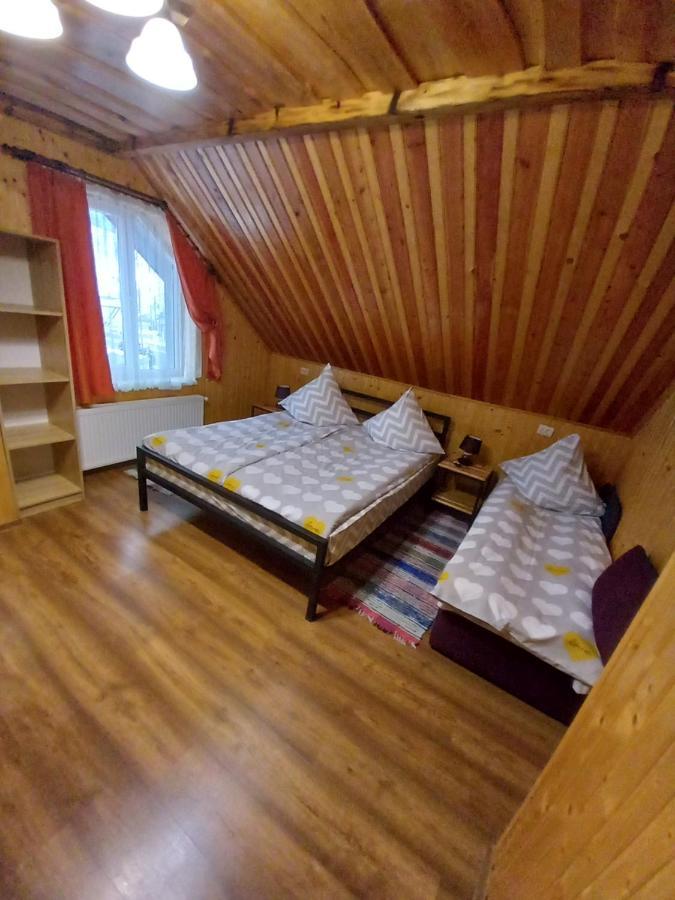 Sadiba Oprishok Apartment