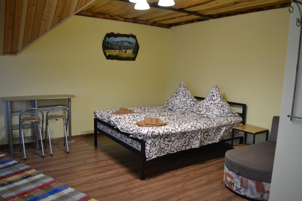 Sadiba Oprishok Apartment