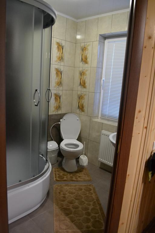 Sadiba Oprishok Apartment Lazeshchyna